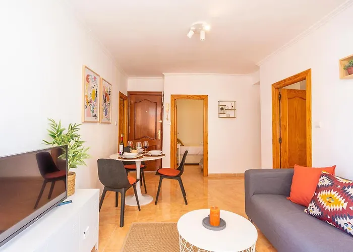 Santa Marta 5 *